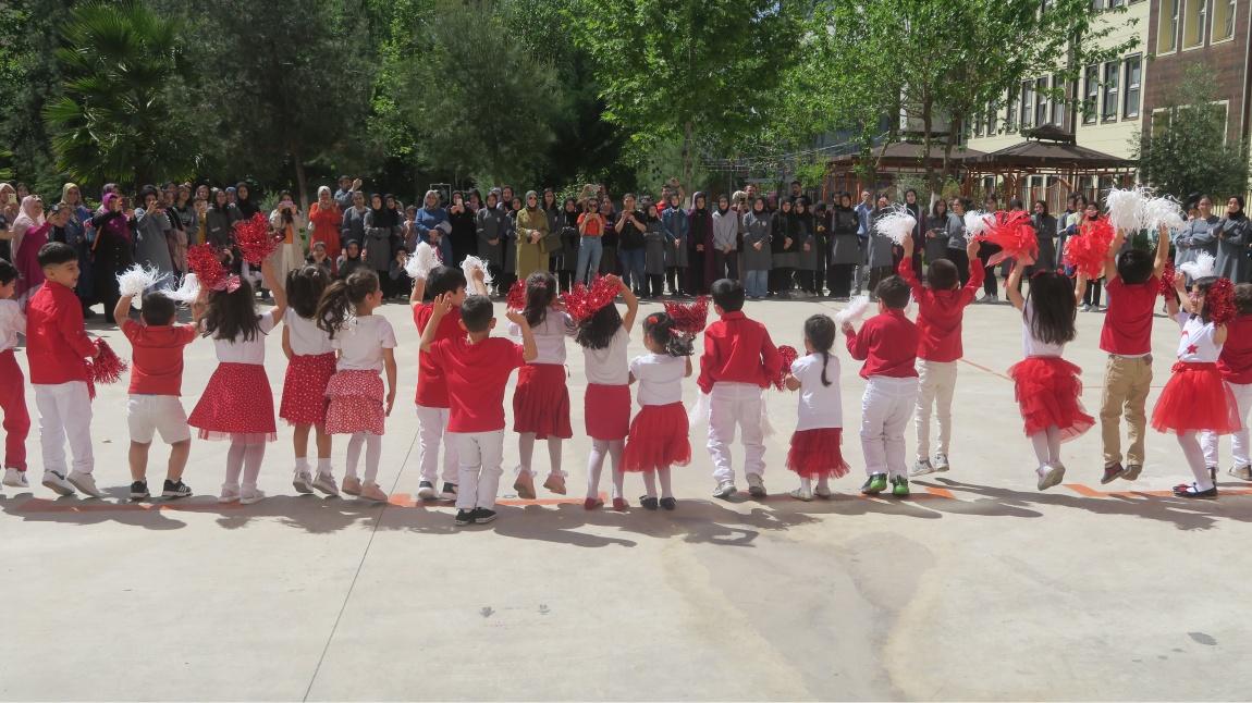 Anasınıfı Öğrencilerimiz 23 Nisan Ulusal Egemenlik ve Çocuk Bayramını Kutladılar